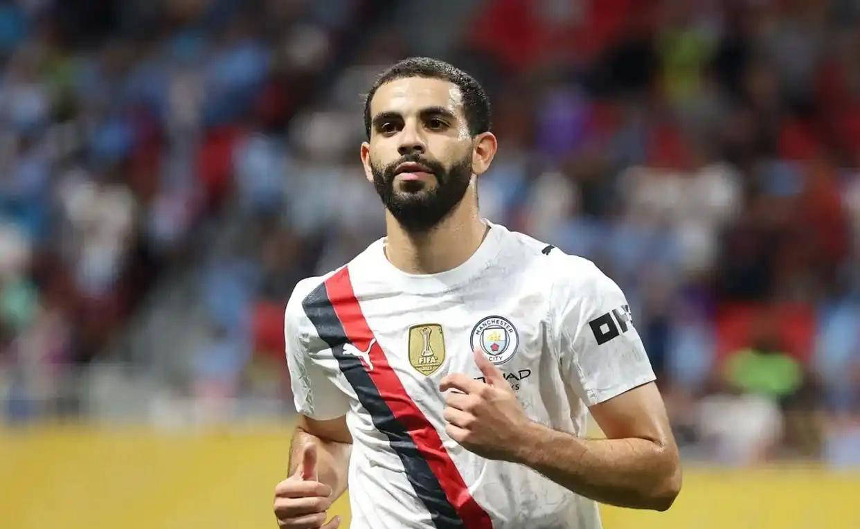 关于赛地聚焦——欧冠转会期热度飙升，曼城扳平良机，更衣室稳定，医务组通报恢复的信息